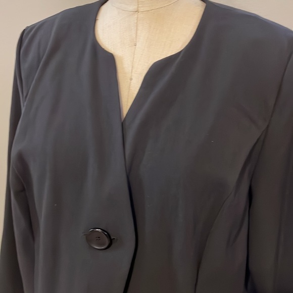 Sag Harbor Black 3/4 sleeve Blazer - Picture 2 of 7